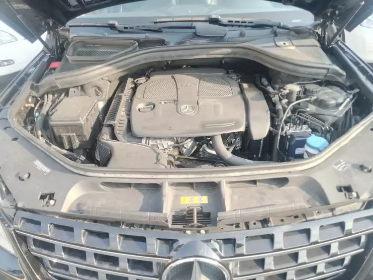 Mercedes-Benz ML 350