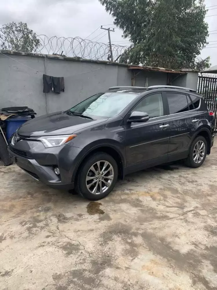 Toyota RAV 4