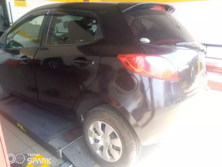 Mazda Demio
