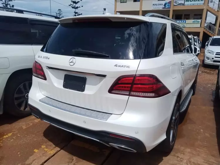 Mercedes-Benz GLE 350