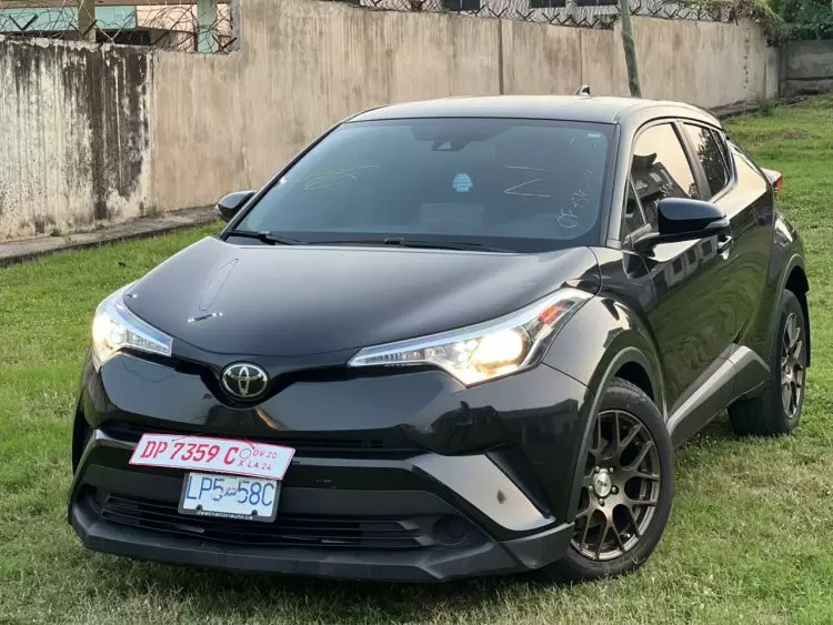 Toyota CH-R
