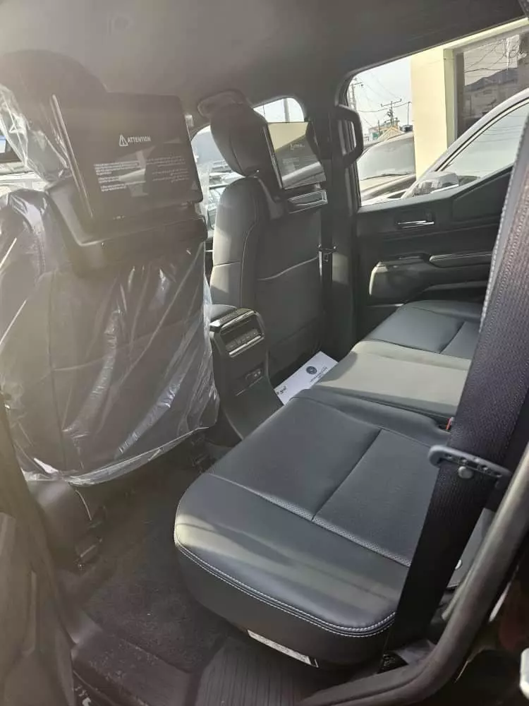 Toyota Landcruiser Prado
