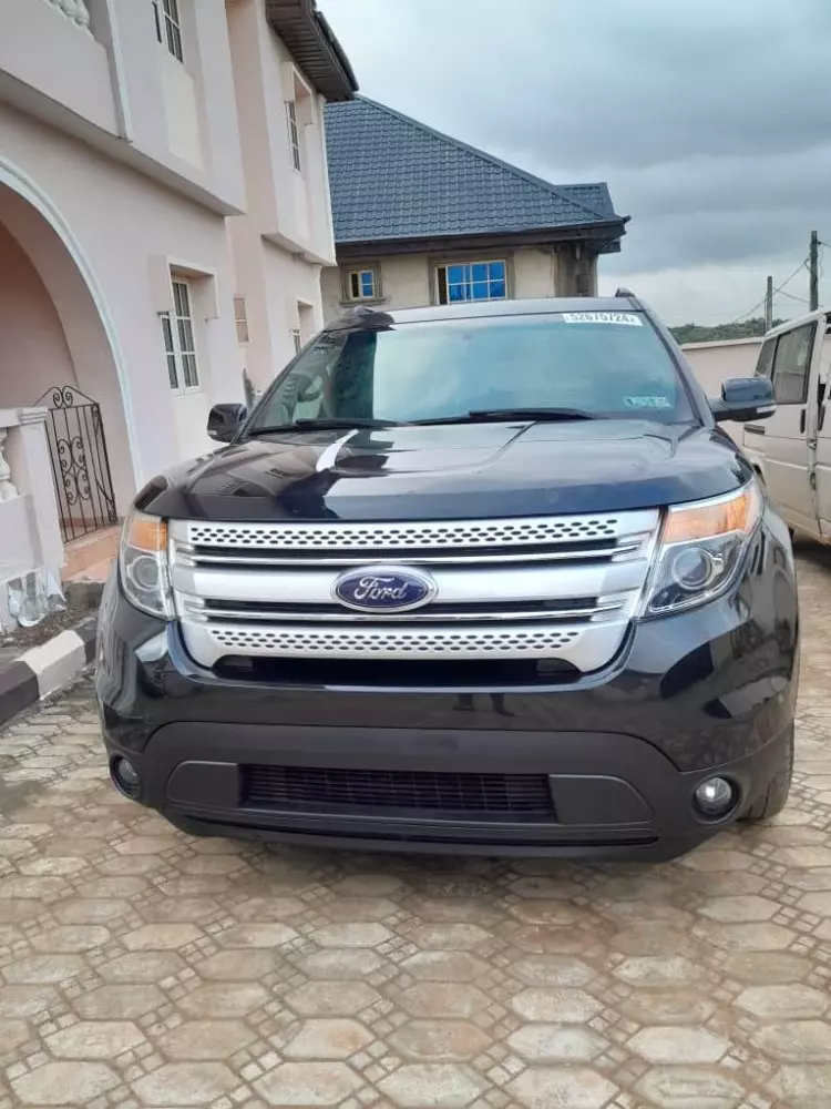 Ford Explorer
