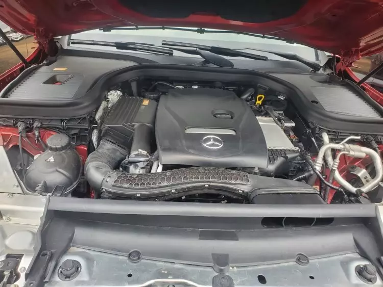 Mercedes-Benz GLC 300