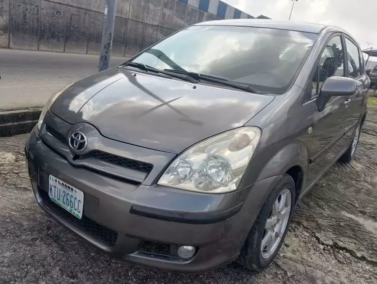 Toyota Corolla Verso