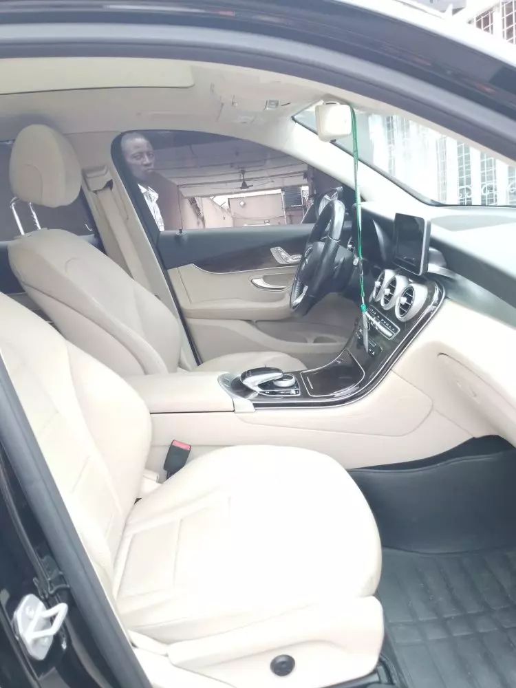 Mercedes-Benz GLC 300
