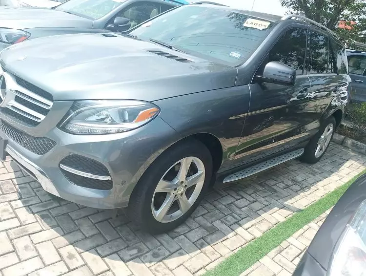 Mercedes-Benz GLE 350