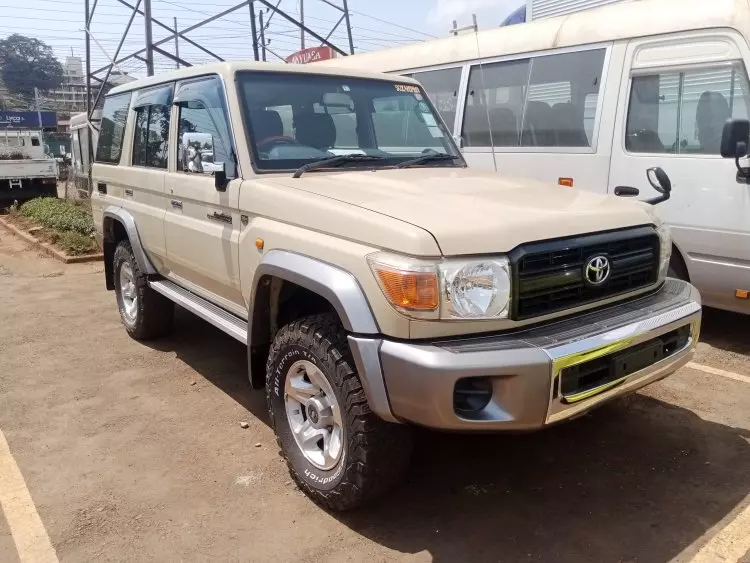 Toyota Land Cruiser