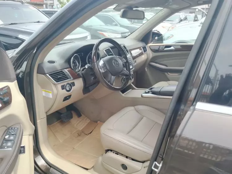 Mercedes-Benz ML 350