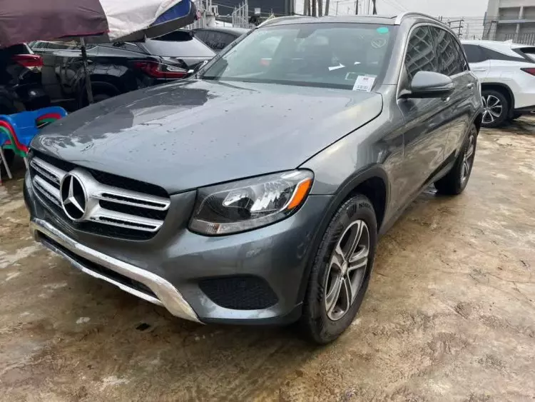 Mercedes-Benz GLC 300