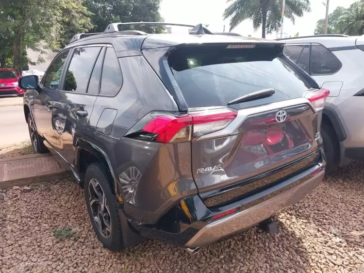 Toyota RAV 4