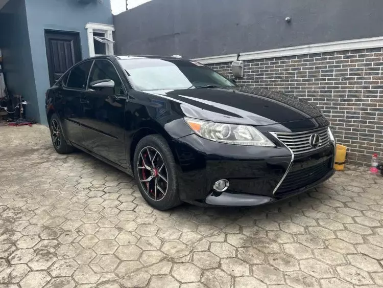 Lexus ES 350