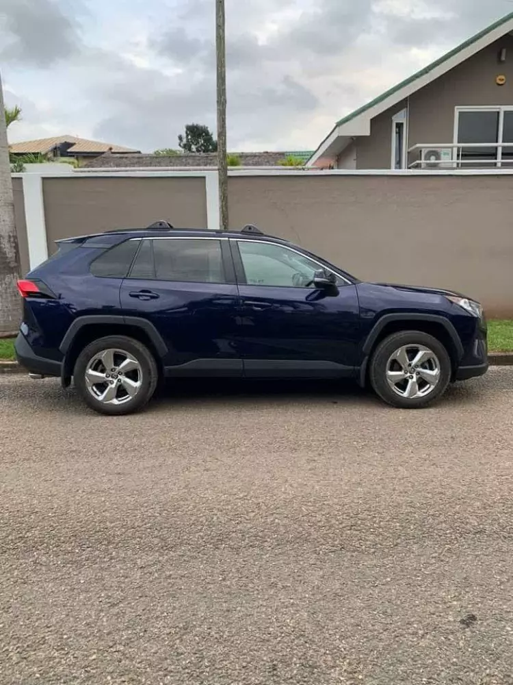 Toyota RAV 4