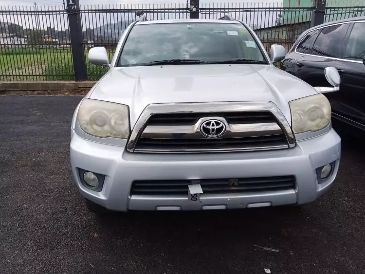 Toyota surf
