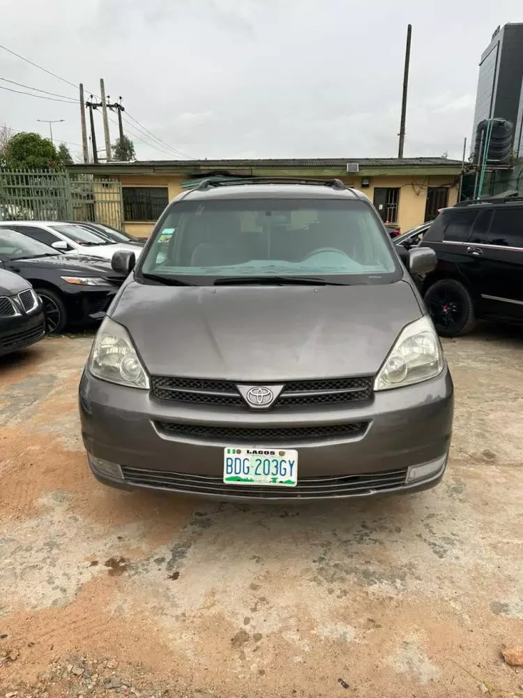 Toyota Sienna