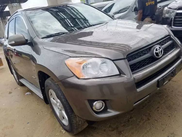 Toyota RAV 4