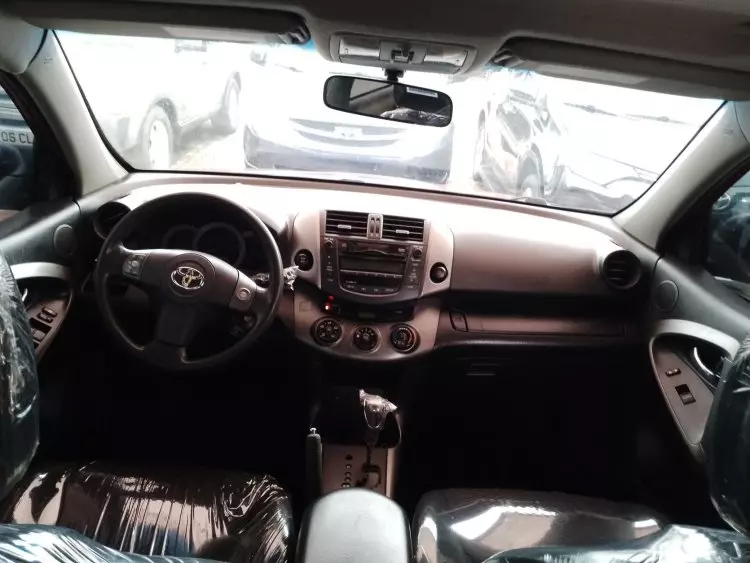 Toyota RAV 4
