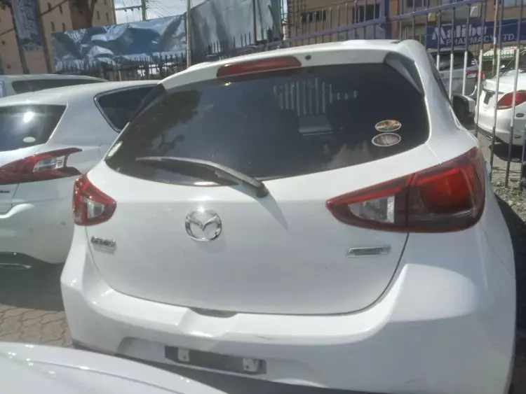 Mazda Demio