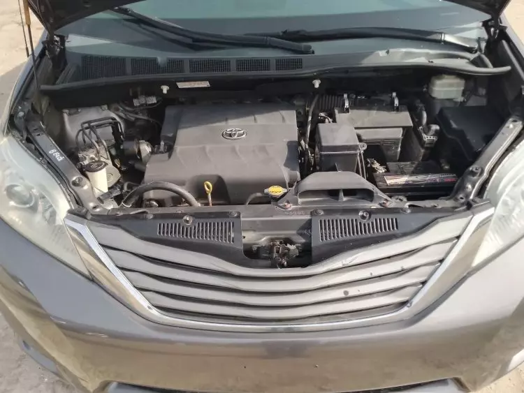 Toyota Sienna