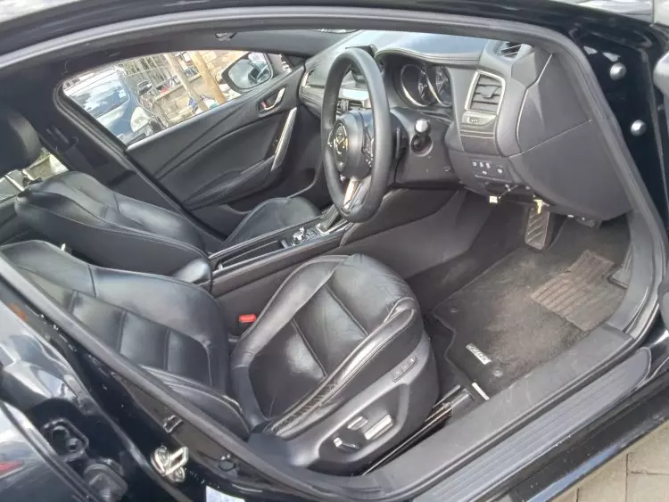 Mazda Atenza