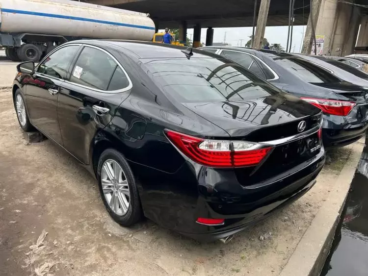 Lexus ES 350