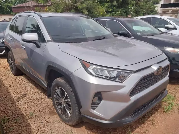 Toyota RAV 4
