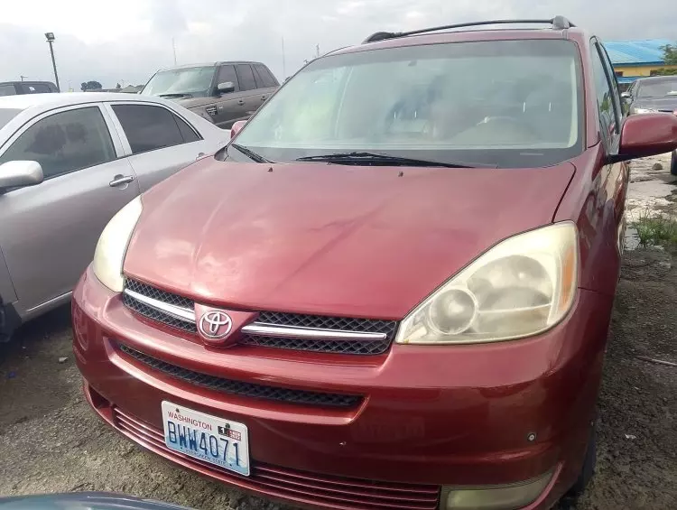 Toyota Sienna