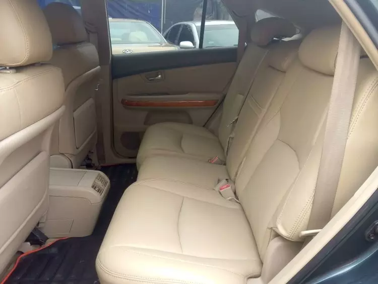 Lexus RX 330