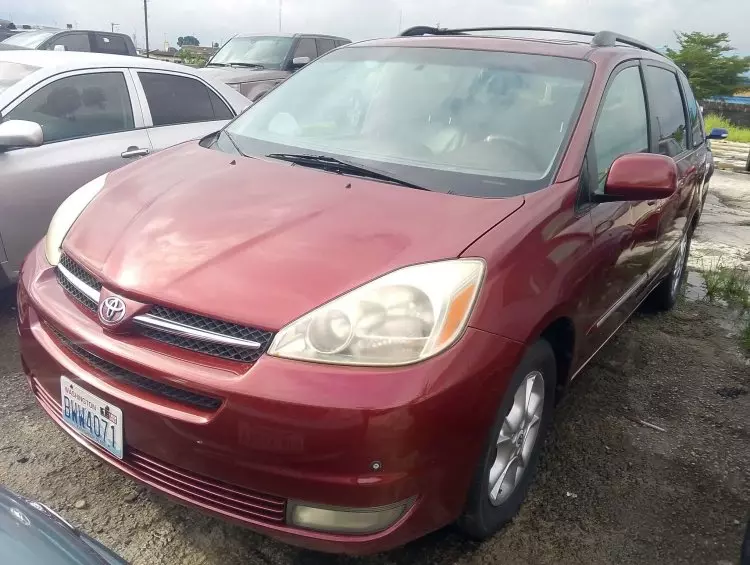 Toyota Sienna