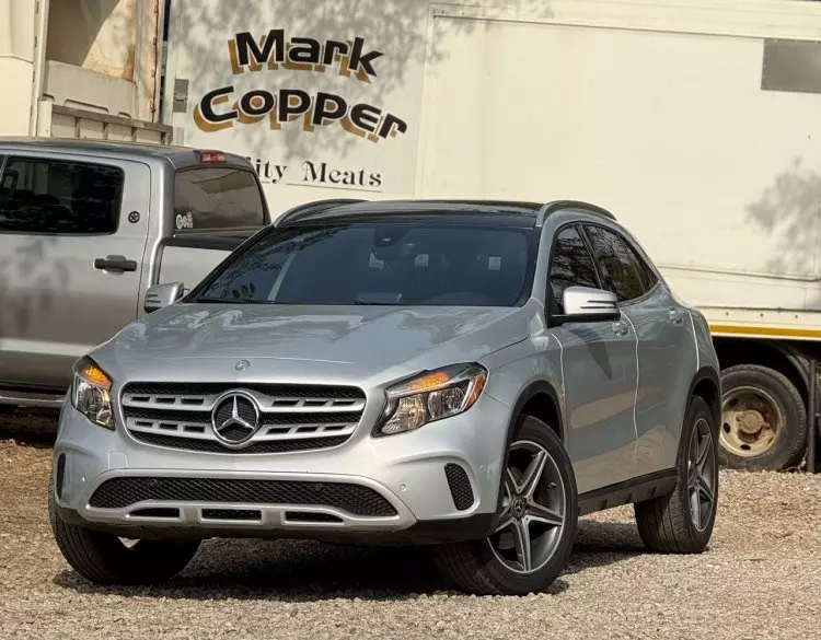 Mercedes-Benz GLA 250