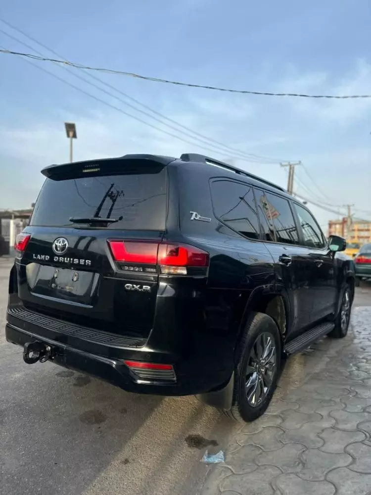 Toyota Land Cruiser GXR