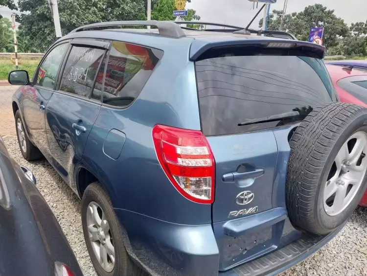 Toyota RAV 4