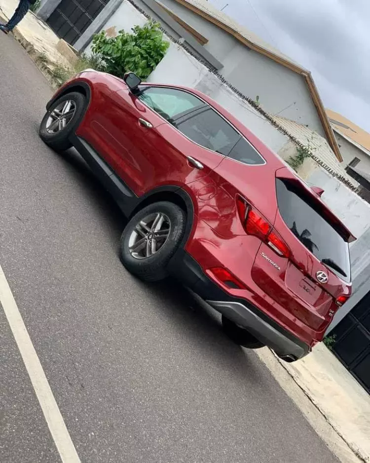 Hyundai Santa Fe