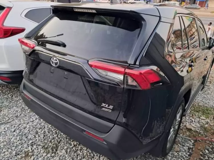 Toyota RAV 4