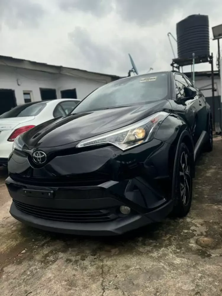 Toyota CH-R
