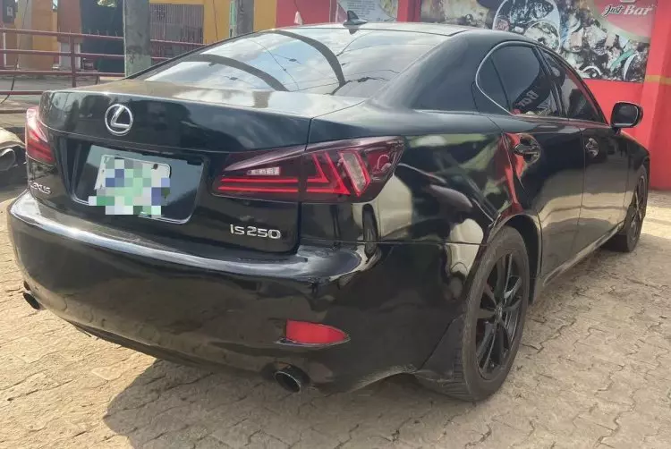 Lexus IS 250