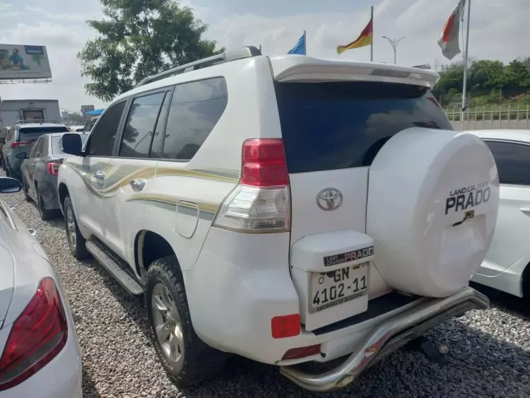 Toyota Landcruiser Prado