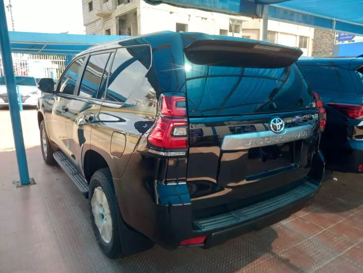 Toyota Land Cruiser Prado TX L