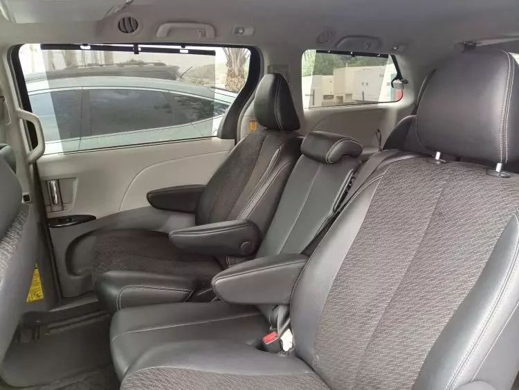 Toyota Sienna
