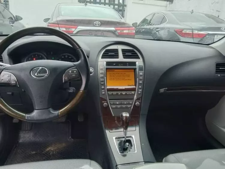 Lexus ES 350