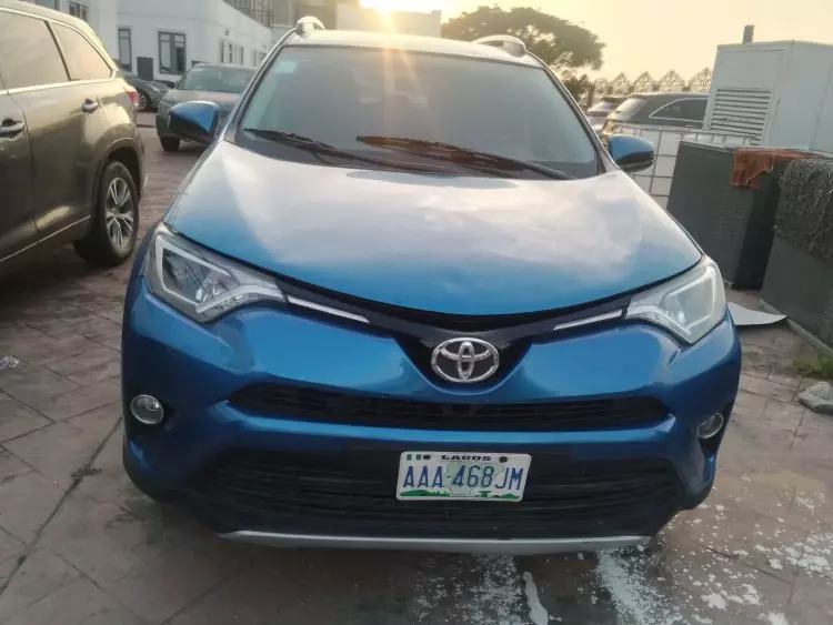 Toyota RAV 4