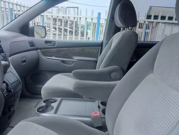 Toyota Sienna