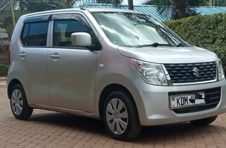 SUZUKI Wagon R