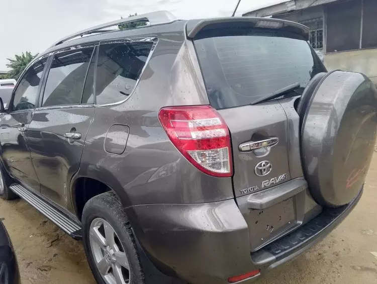 Toyota RAV 4