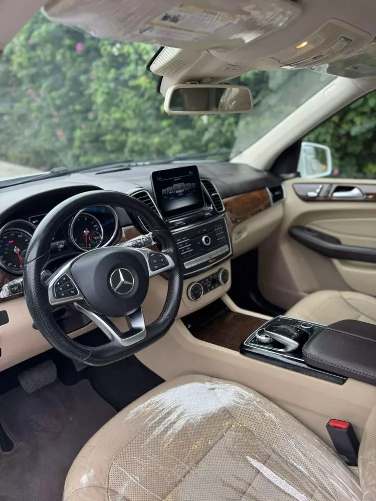 Mercedes-Benz GLE 350