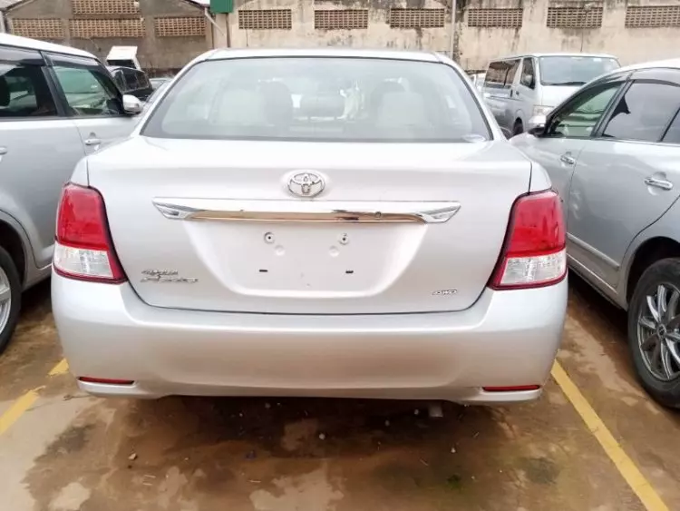 Toyota Axio