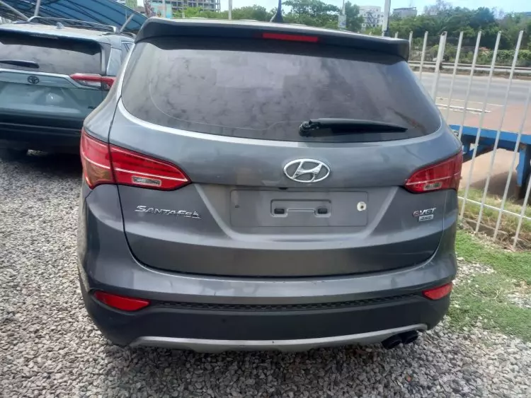Hyundai Santa Fe