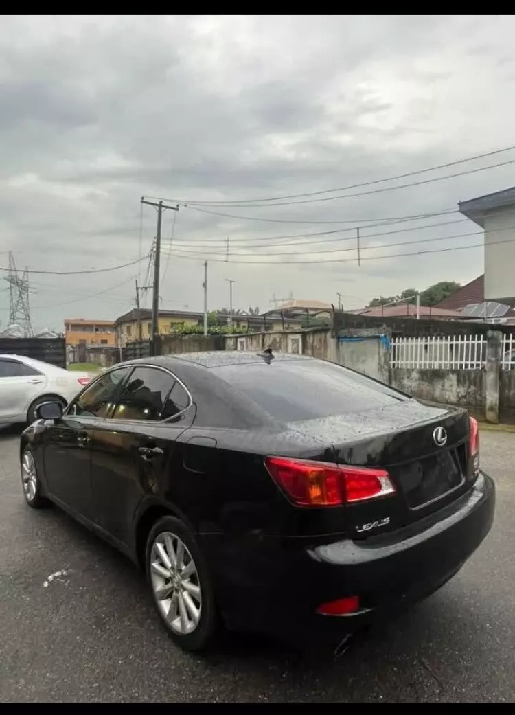Lexus IS 250