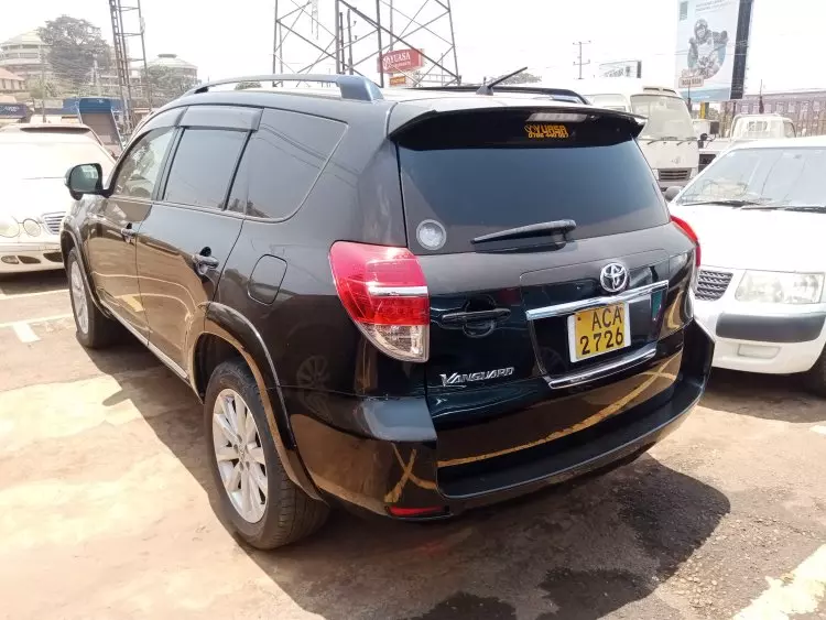 Toyota Vanguard