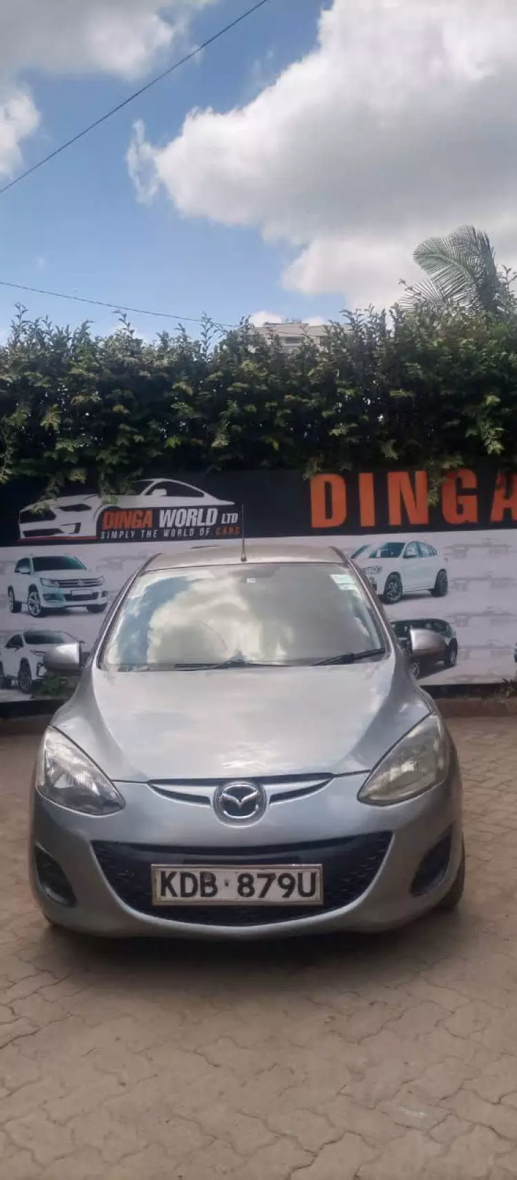 Mazda Demio